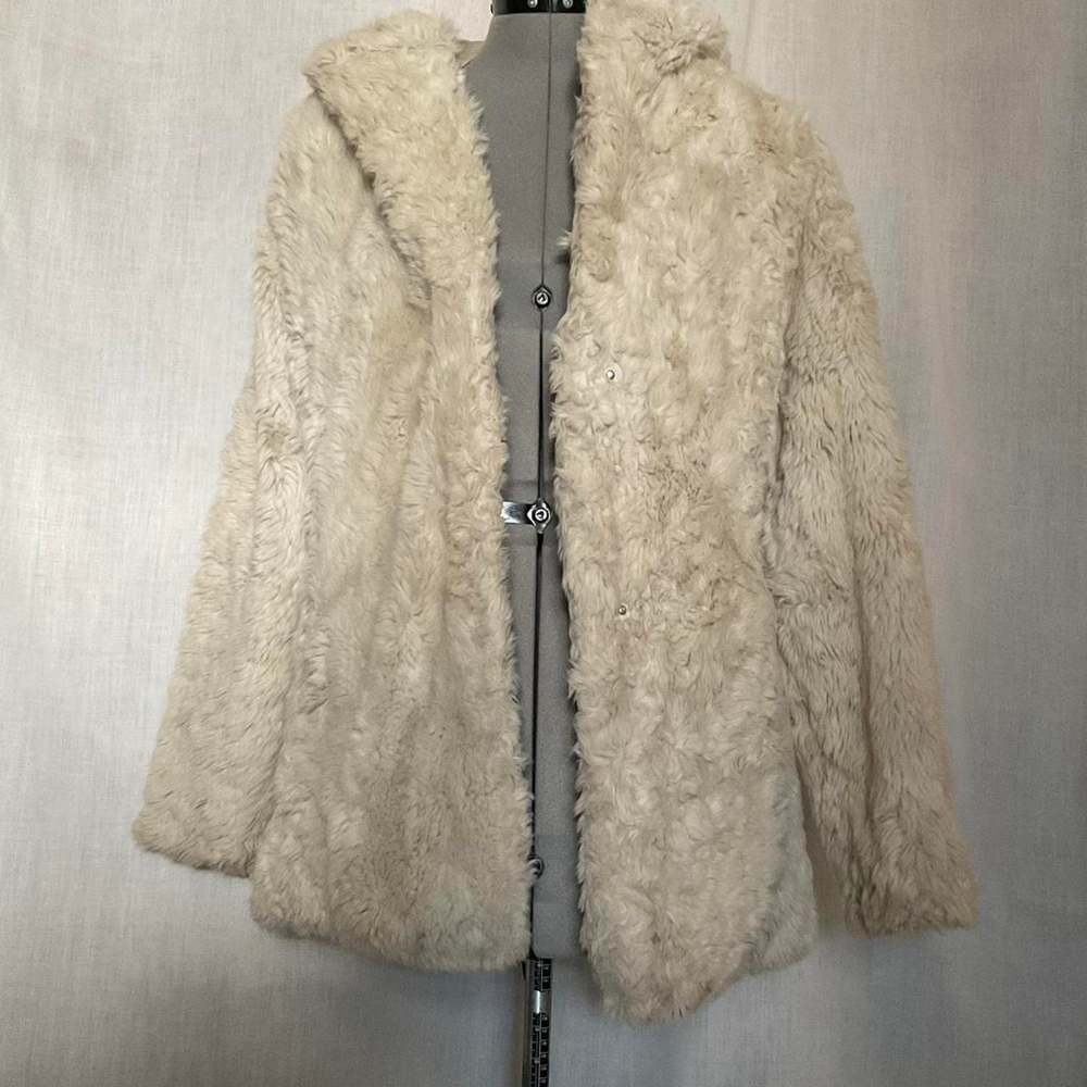 Hollister cream faux fur coat